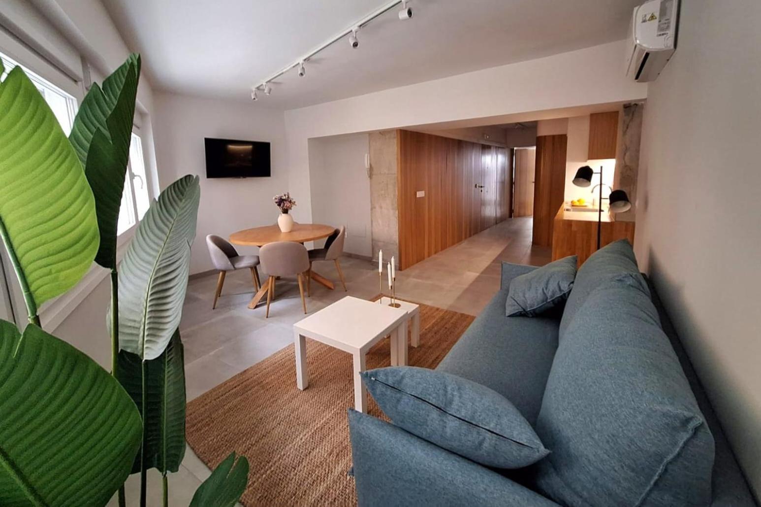 Apartamento Turistico Clavellinas IV Caceres Exterior photo